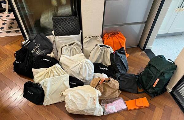 三沙南沙区回收奢侈品鞋子.jpg